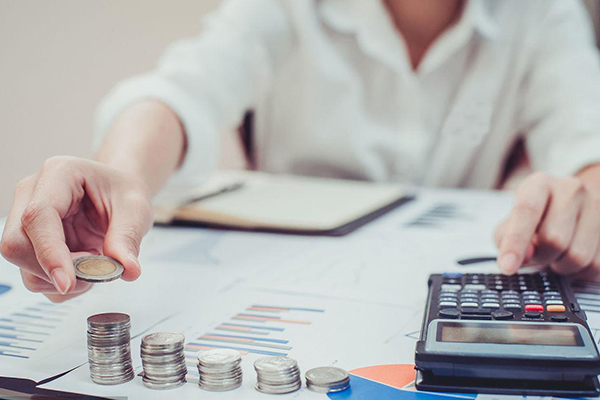 招摇撞骗罪立案标准的具体适用条件与司法实践认定要点